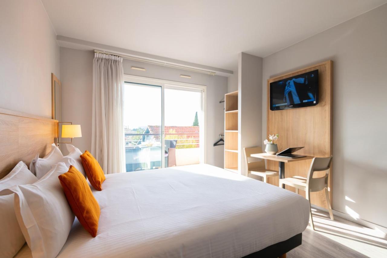 Zenitude Hotel-Residences เลอกันเนต์ ภายนอก รูปภาพ