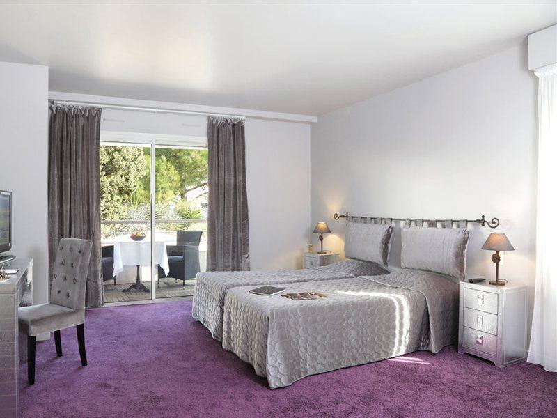 Zenitude Hotel-Residences เลอกันเนต์ ภายนอก รูปภาพ